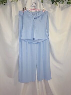 Light Blue Wide-Leg Knit Pants with Twist-Front Detail